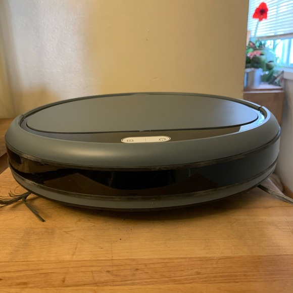 Coredy r300 robot vacuum - Picture 2 of 2